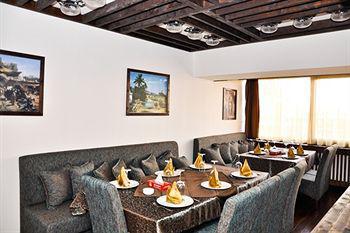 Phoenicia Apartments Splai Бухарест Екстер'єр фото